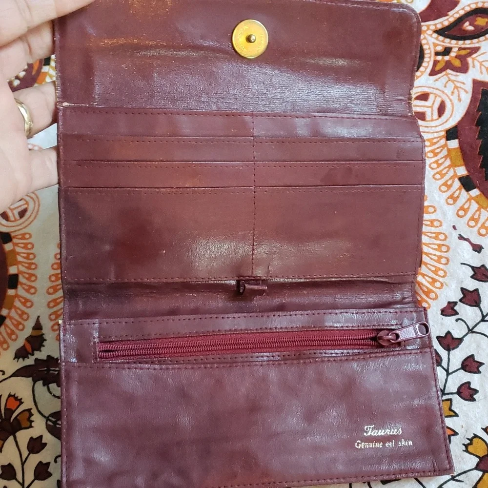 VTG Burgundy Genuine Eel Skin Long Clutch Wallet Soft Lux (BIN 005)